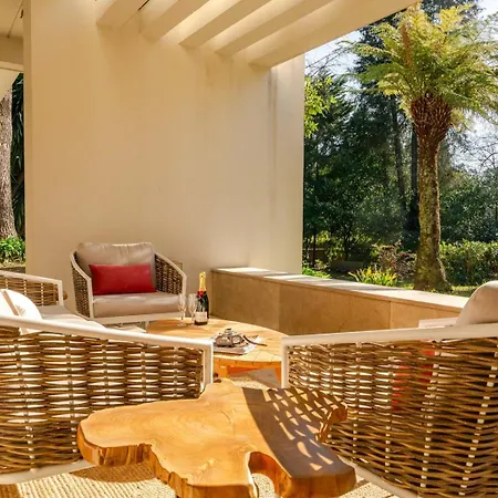 Abreu Retreat Palace By Portugal Active Villa Delaes