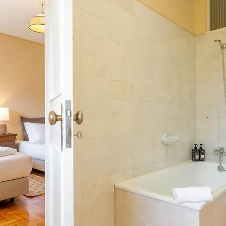 Villa Abreu Retreat Palace By Portugal Active